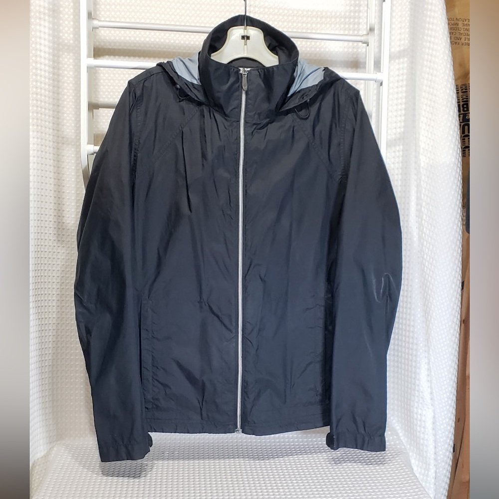 Women’s Black Columbia Hooded Rain Jacket.
